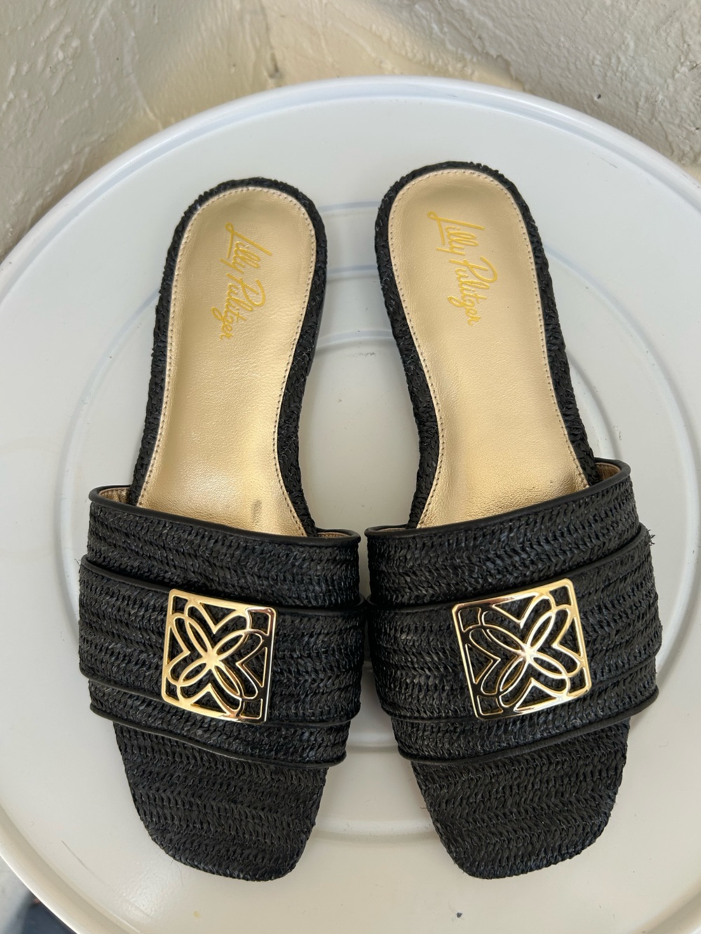 Lilly Pulitzer Dayna sandals black size 9